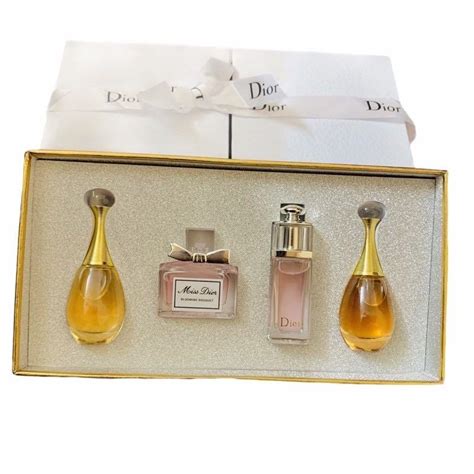 parfum dior mini|aftershave miniatures gift set.